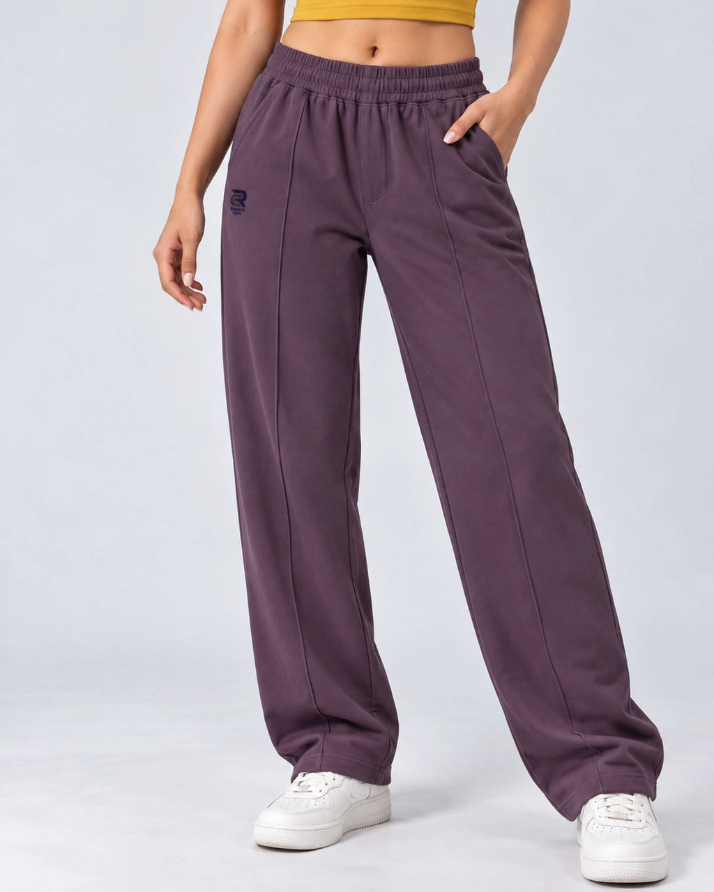 TRACK PANT